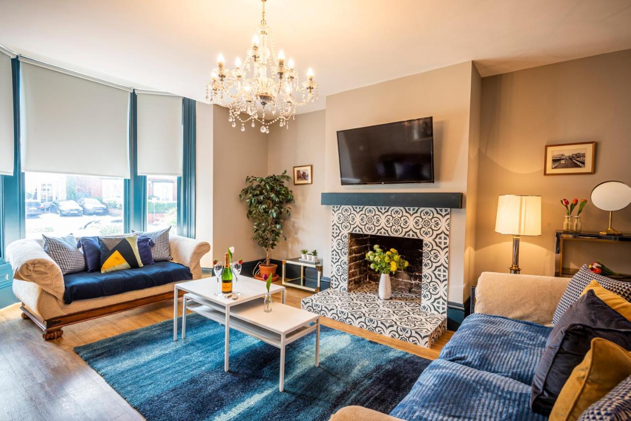 3 -Min Walk To Southport Pier & Beach Fast Wi-Fi & Perfect Getaway Exterior photo