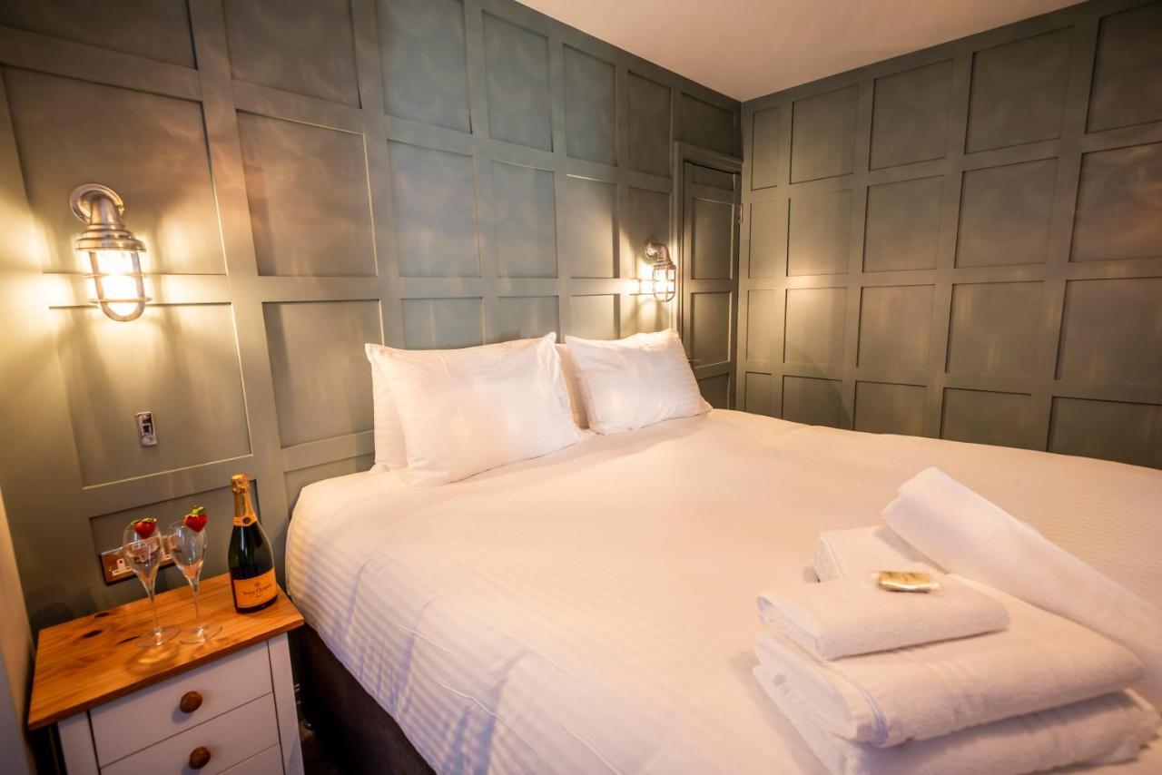 3 -Min Walk To Southport Pier & Beach Fast Wi-Fi & Perfect Getaway Exterior photo