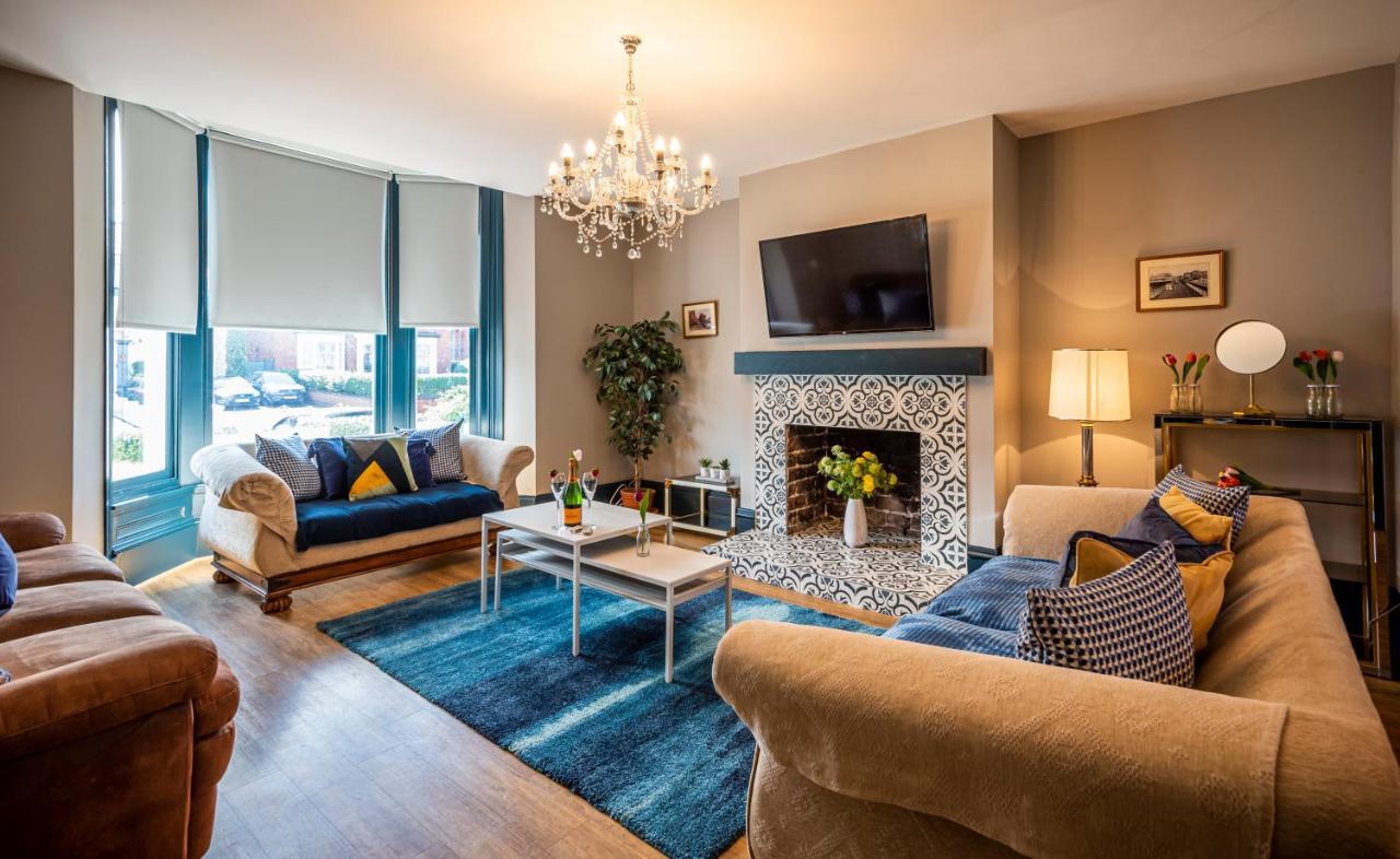 3 -Min Walk To Southport Pier & Beach Fast Wi-Fi & Perfect Getaway Exterior photo