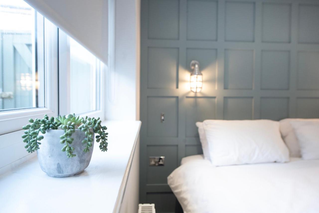 3 -Min Walk To Southport Pier & Beach Fast Wi-Fi & Perfect Getaway Exterior photo