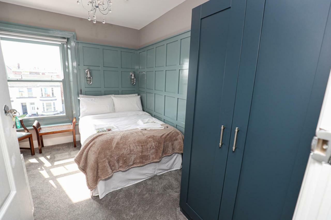3 -Min Walk To Southport Pier & Beach Fast Wi-Fi & Perfect Getaway Exterior photo
