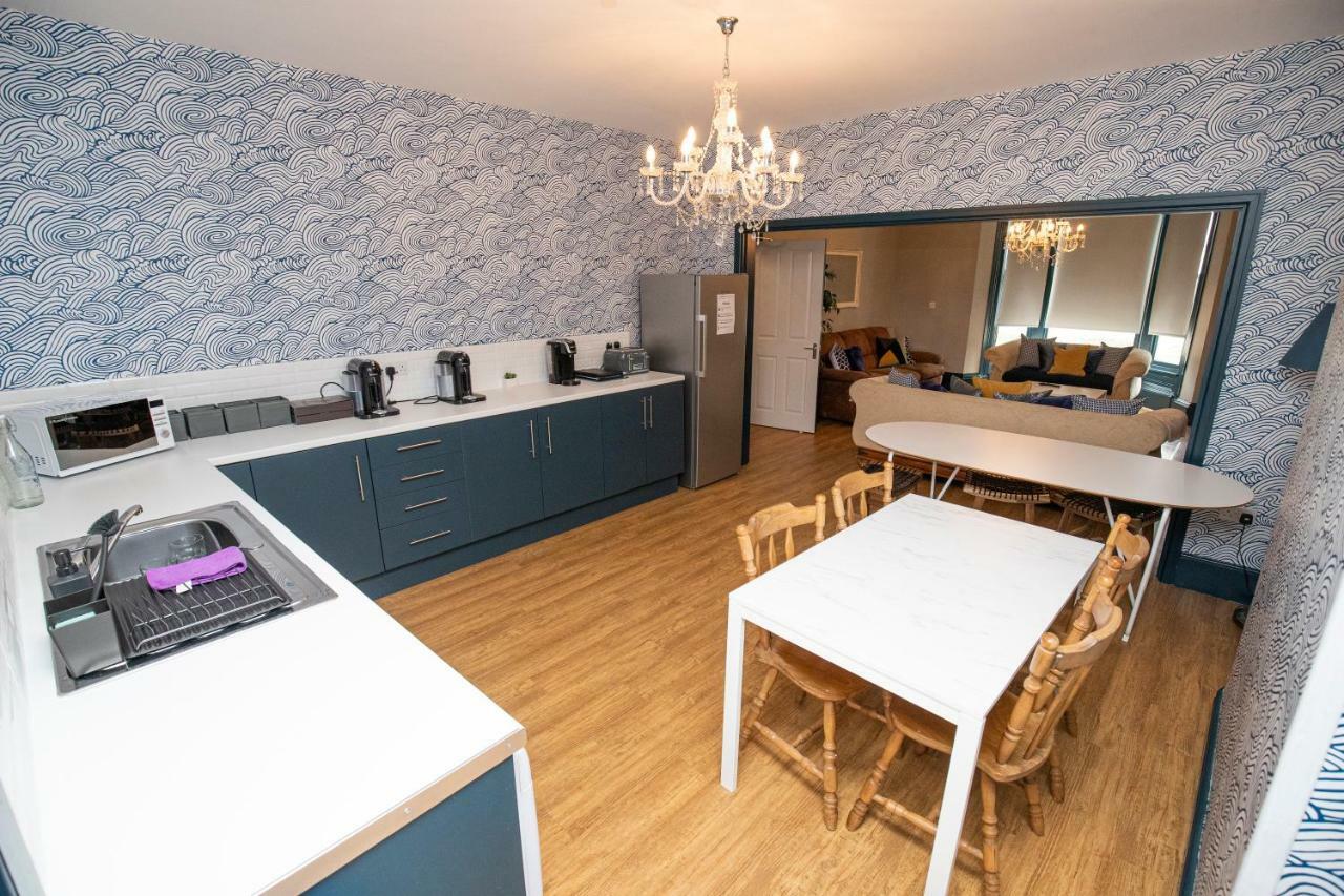 3 -Min Walk To Southport Pier & Beach Fast Wi-Fi & Perfect Getaway Exterior photo