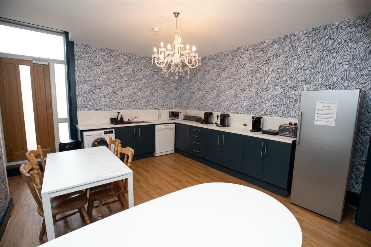 3 -Min Walk To Southport Pier & Beach Fast Wi-Fi & Perfect Getaway Exterior photo